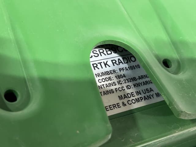 Image of John Deere StarFire 6000 equipment image 4