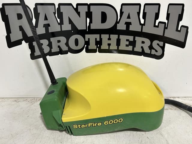 Image of John Deere StarFire 6000 equipment image 1