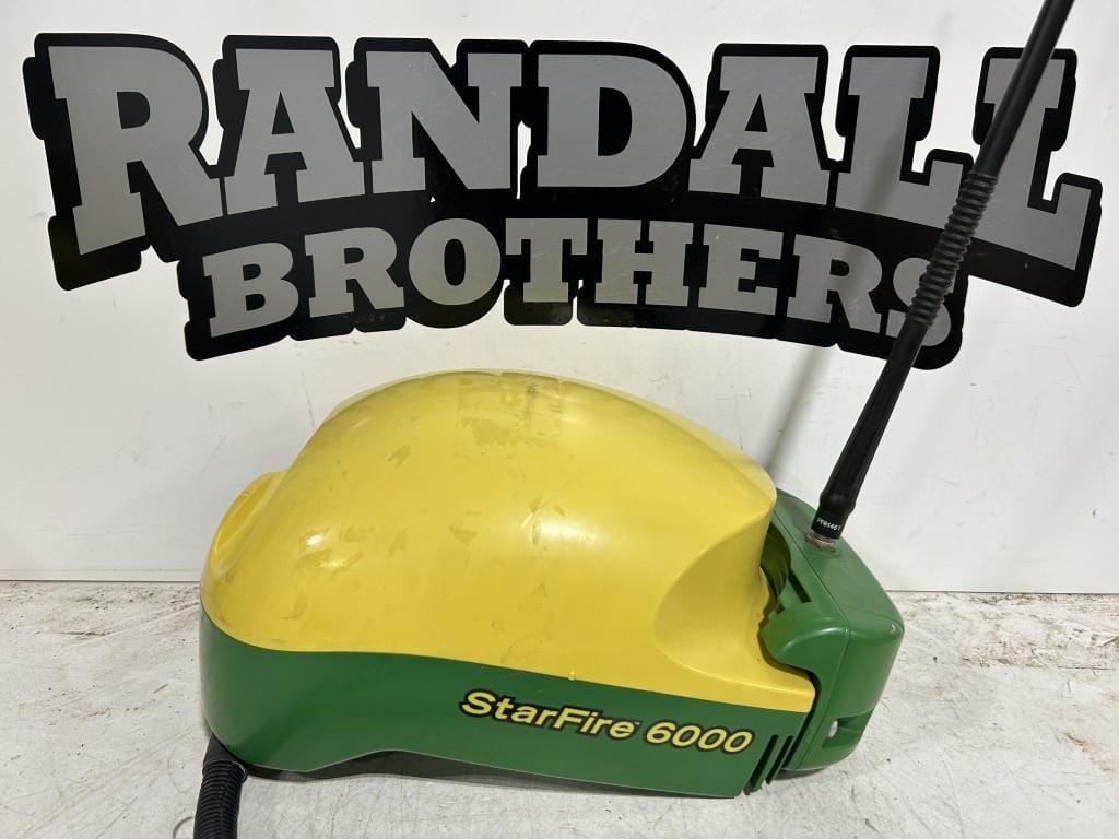 John Deere StarFire 6000 Equipment Image0