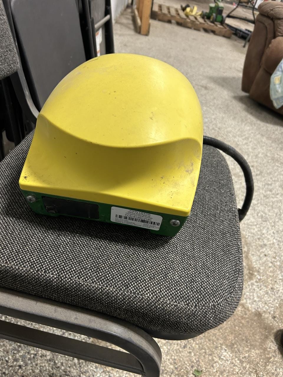 John Deere StarFire 6000 Equipment Image0