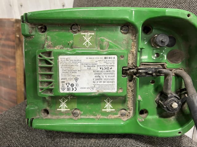 Image of John Deere StarFire 6000 equipment image 4