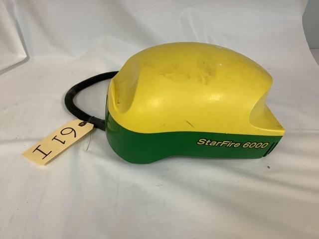 Image of John Deere StarFire 6000 equipment image 1