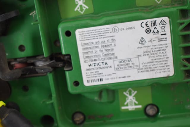 Image of John Deere StarFire 6000 equipment image 4