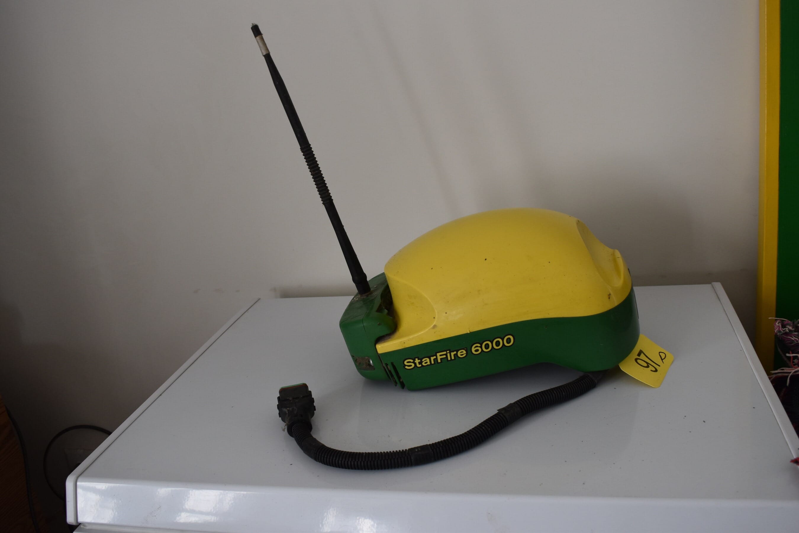 John Deere StarFire 6000 Equipment Image0