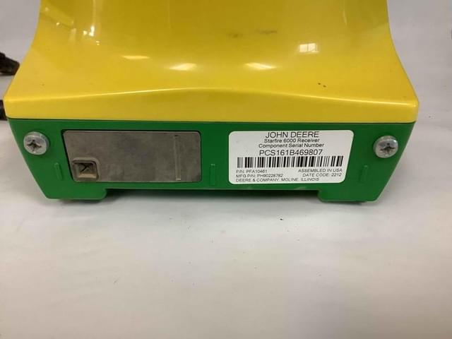 Image of John Deere StarFire 6000 equipment image 2