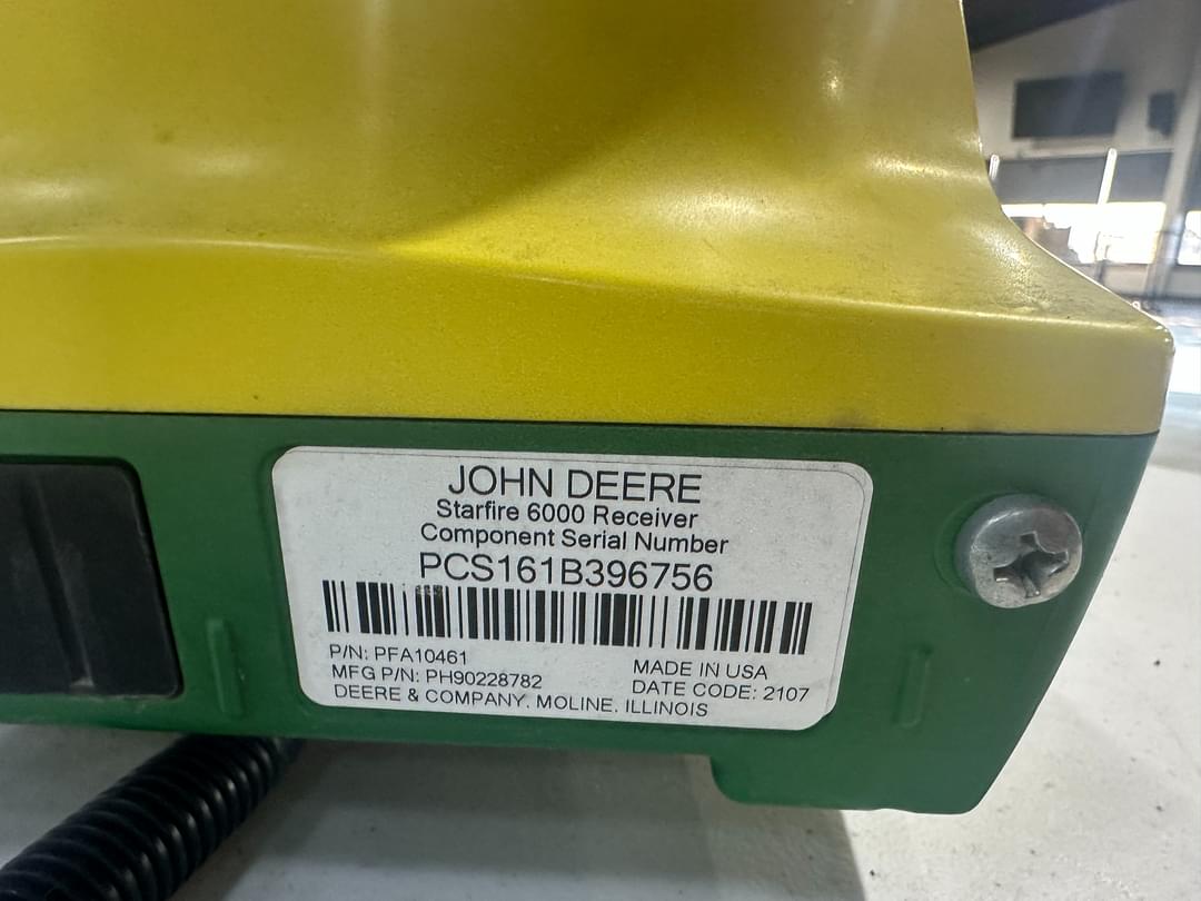 Image of John Deere StarFire 6000 Image 1