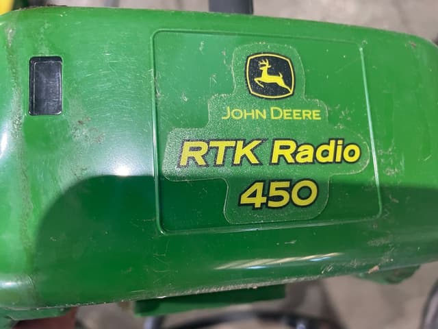 Image of John Deere StarFire 6000 equipment image 4