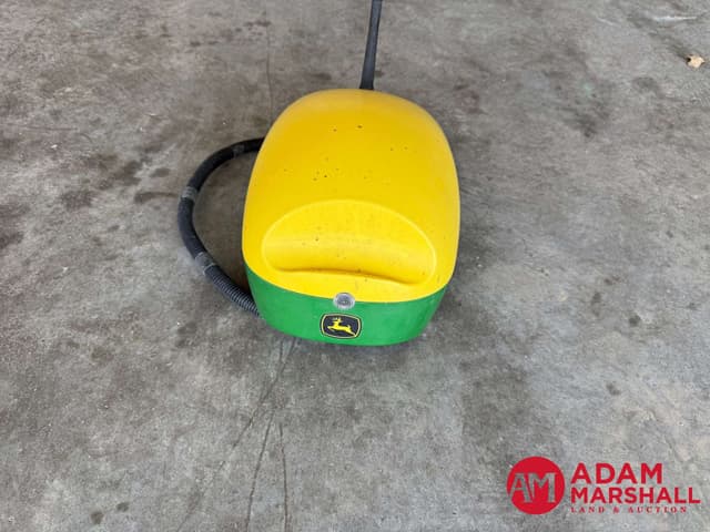 Image of John Deere StarFire 6000 equipment image 2