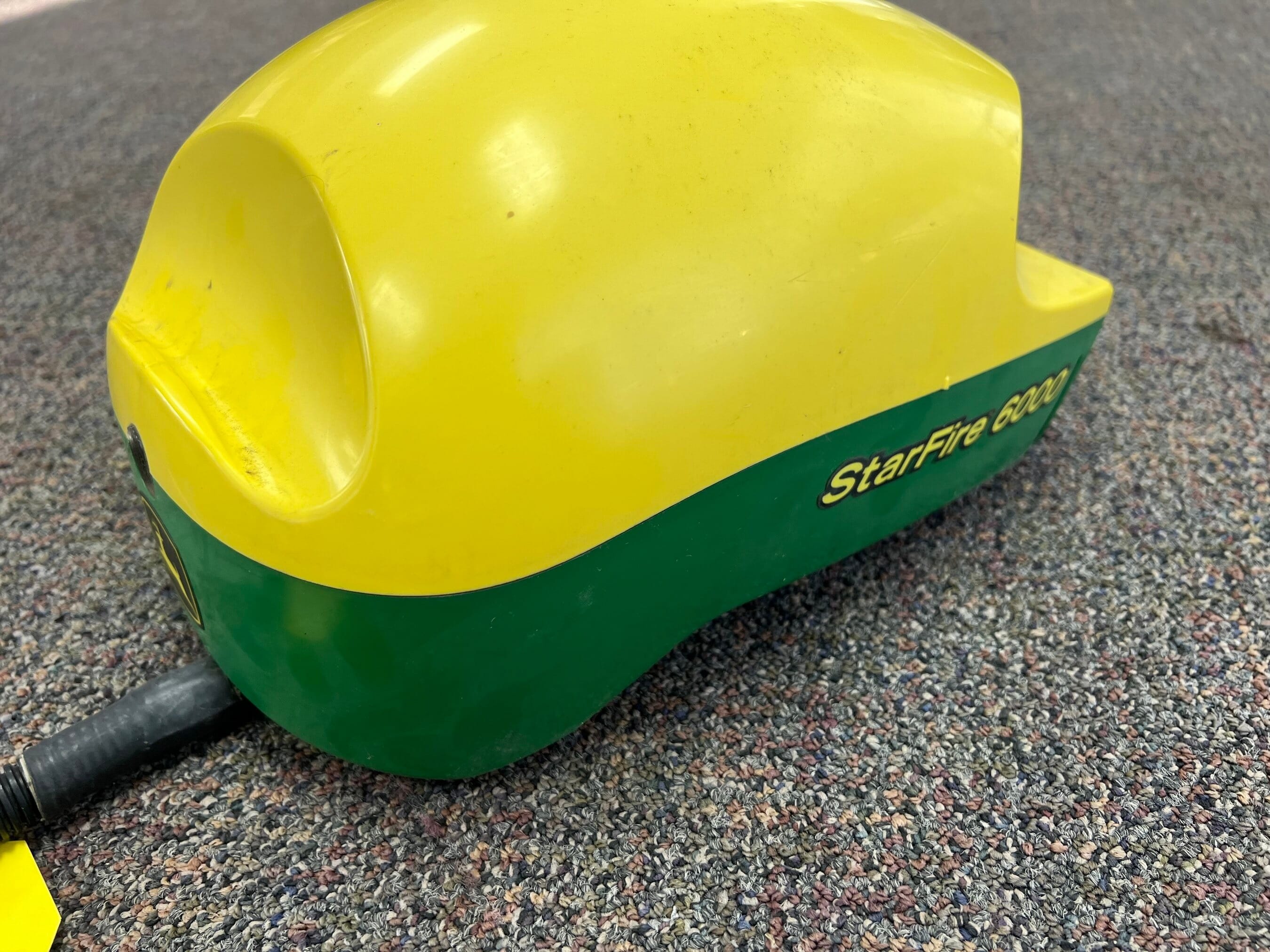 John Deere StarFire 6000 Equipment Image0