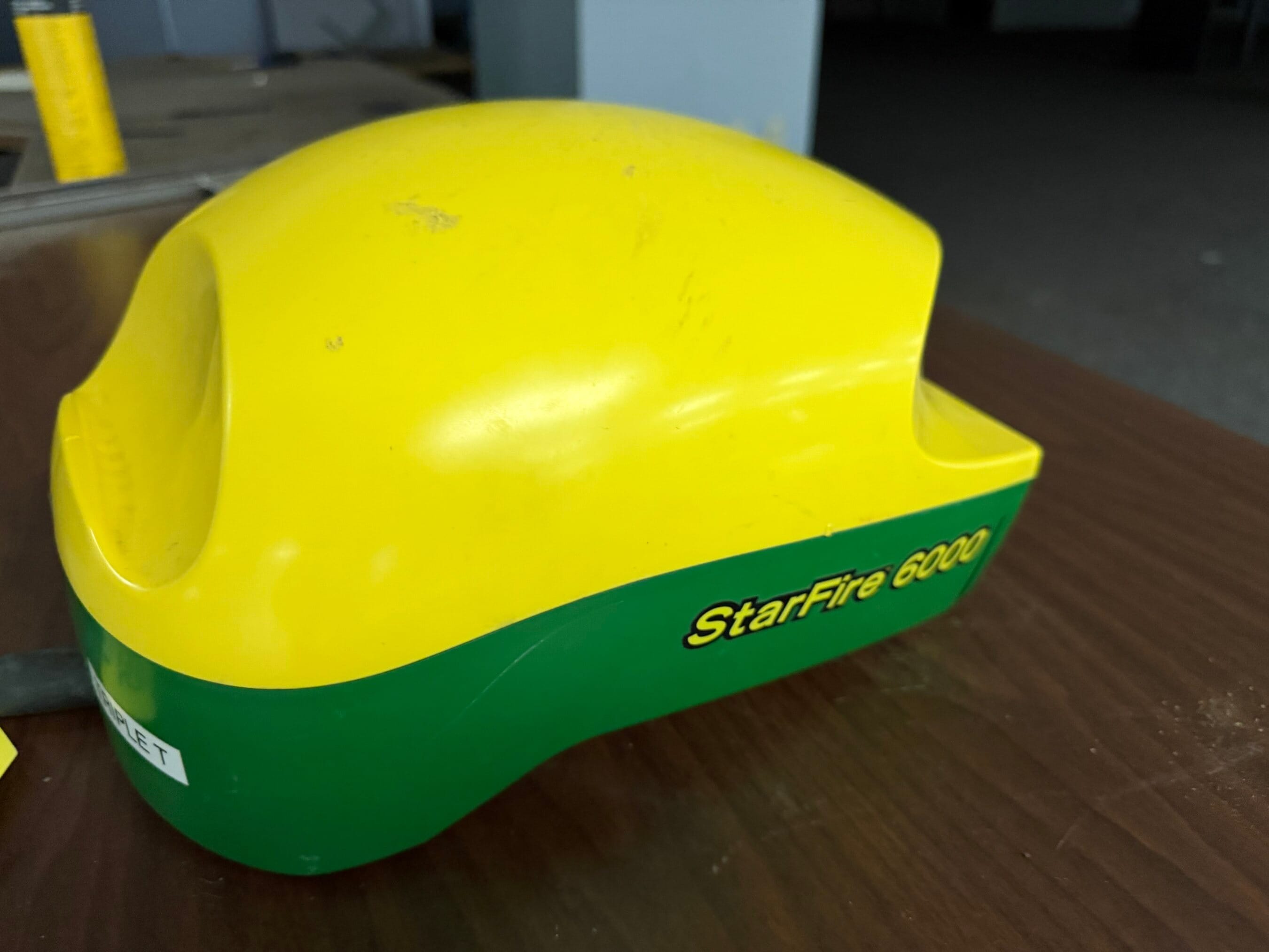 John Deere StarFire 6000 Equipment Image0