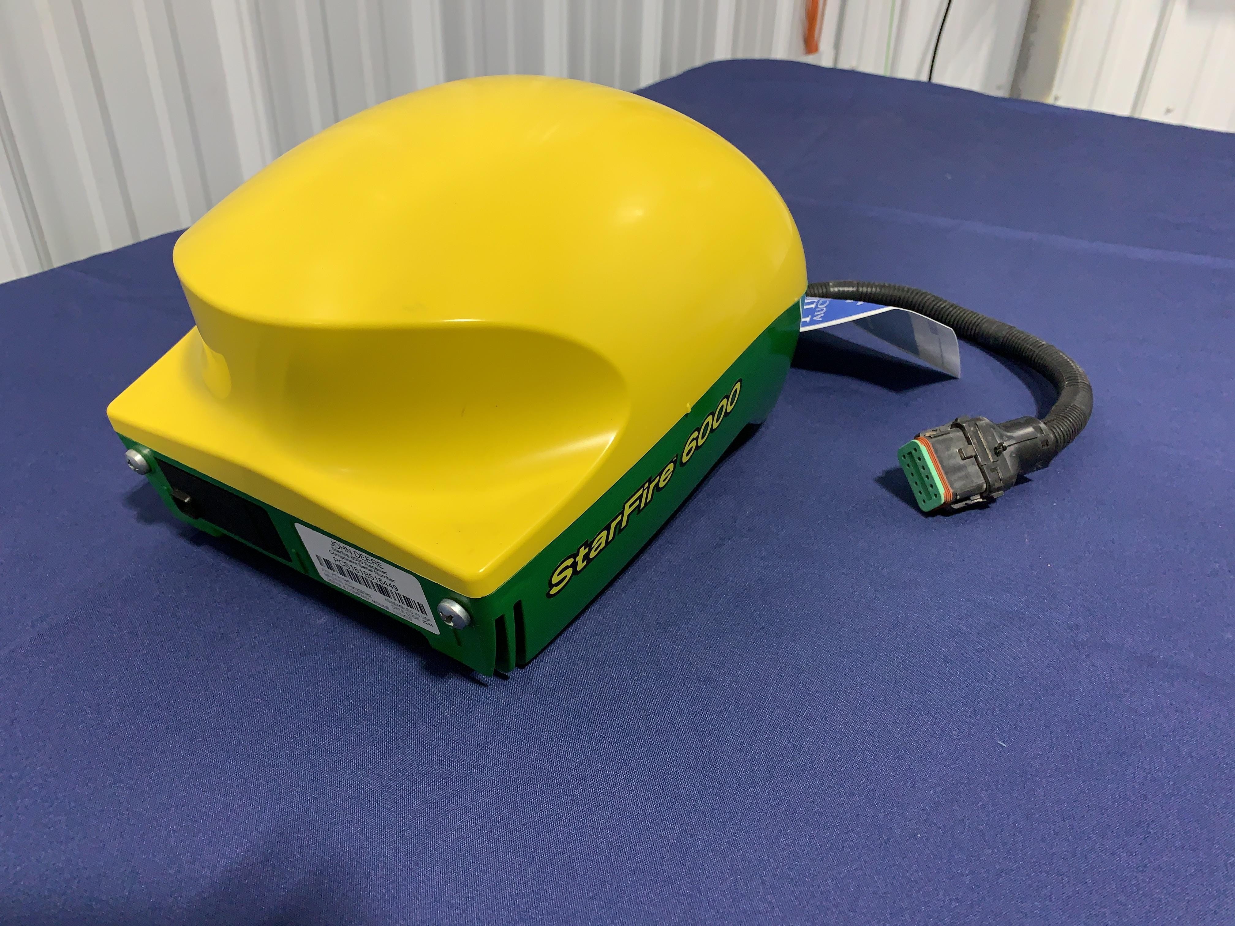 John Deere StarFire 6000 Equipment Image0