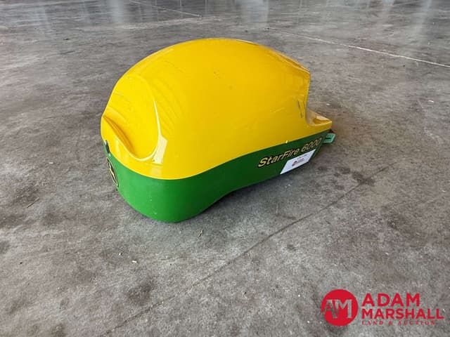 Image of John Deere StarFire 6000 equipment image 1