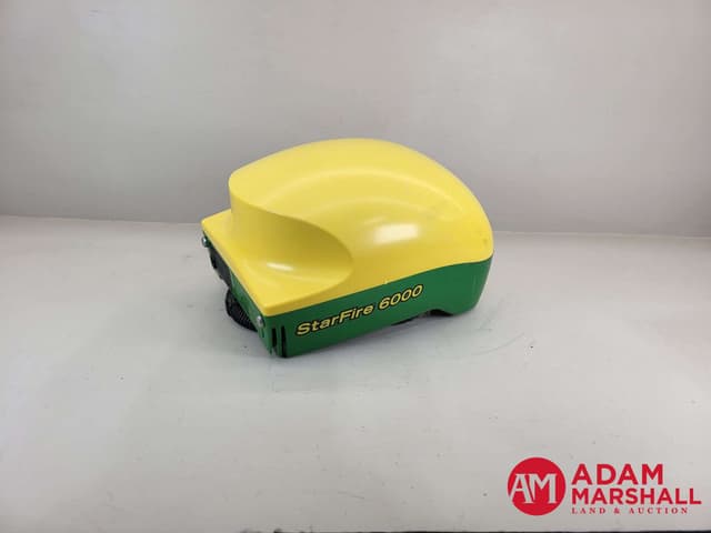 Image of John Deere StarFire 6000 equipment image 3