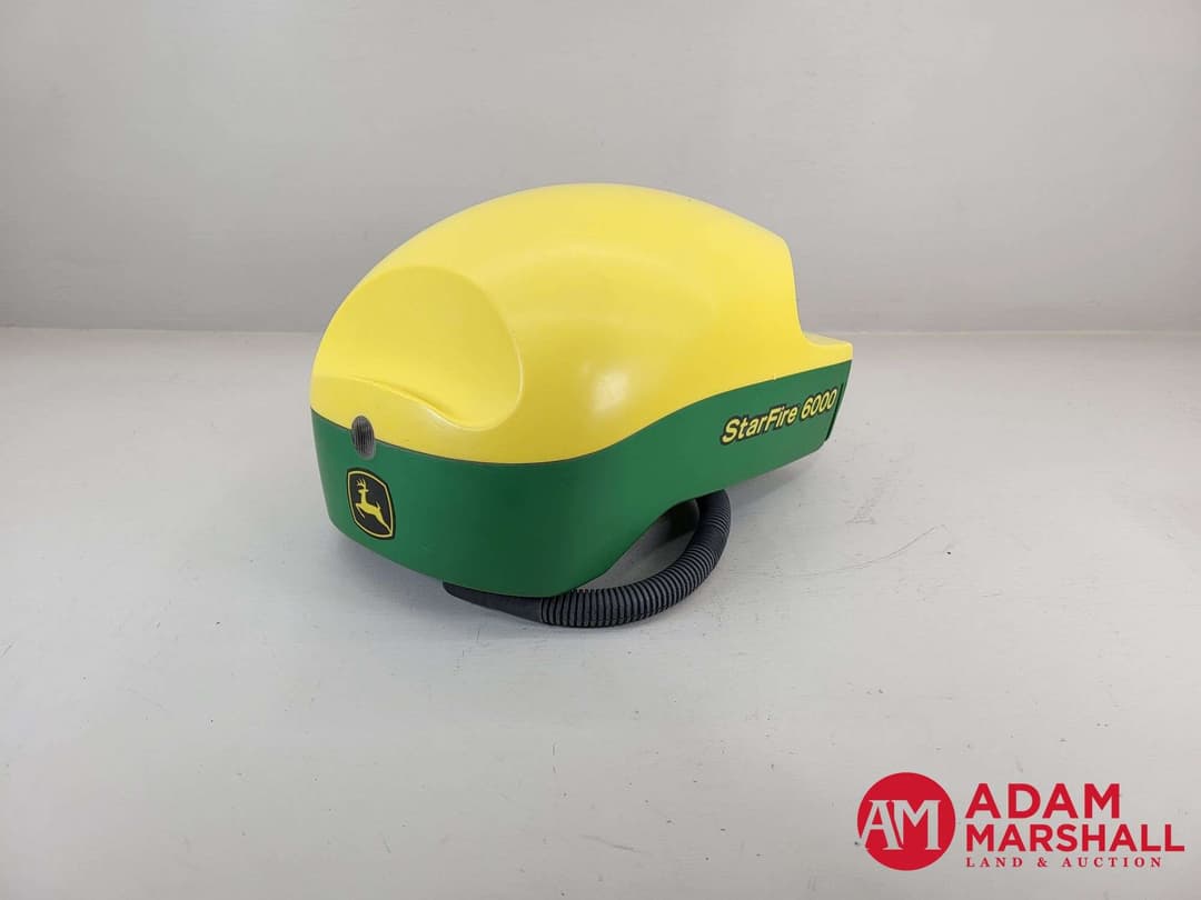 Image of John Deere StarFire 6000 Primary image