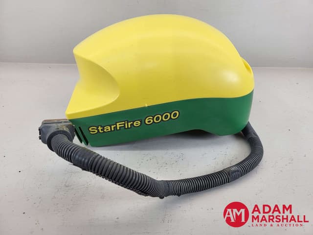 Image of John Deere StarFire 6000 equipment image 4