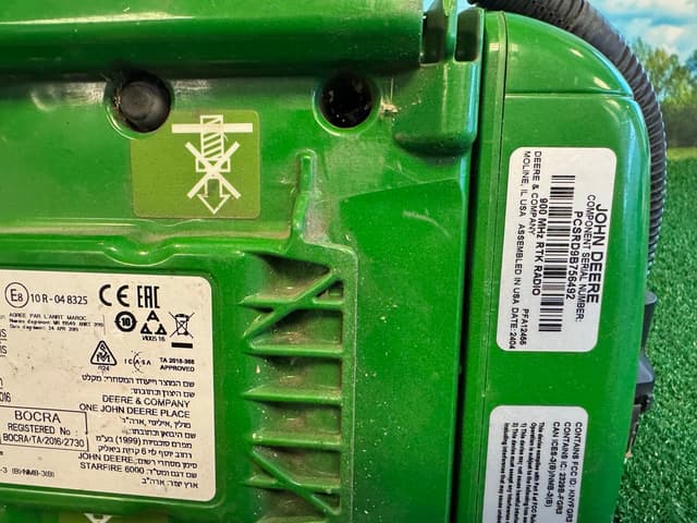 Image of John Deere StarFire 6000 equipment image 4