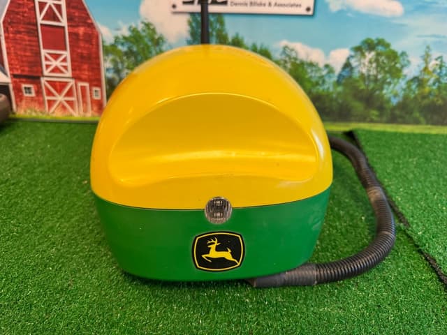 Image of John Deere StarFire 6000 equipment image 1