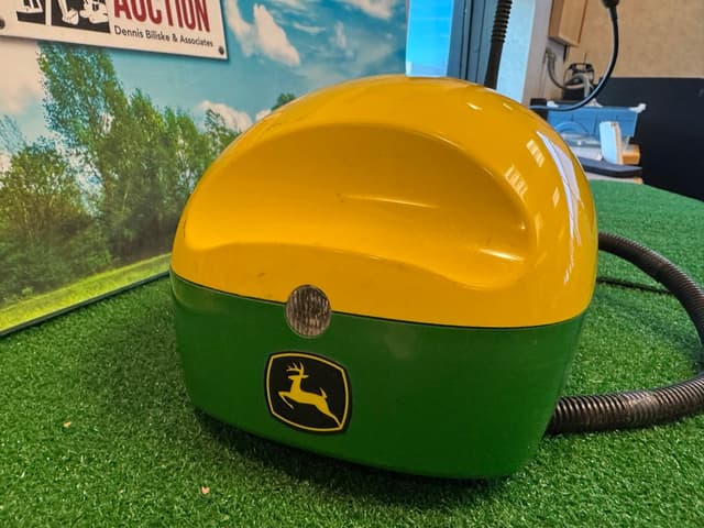 Image of John Deere StarFire 6000 equipment image 2