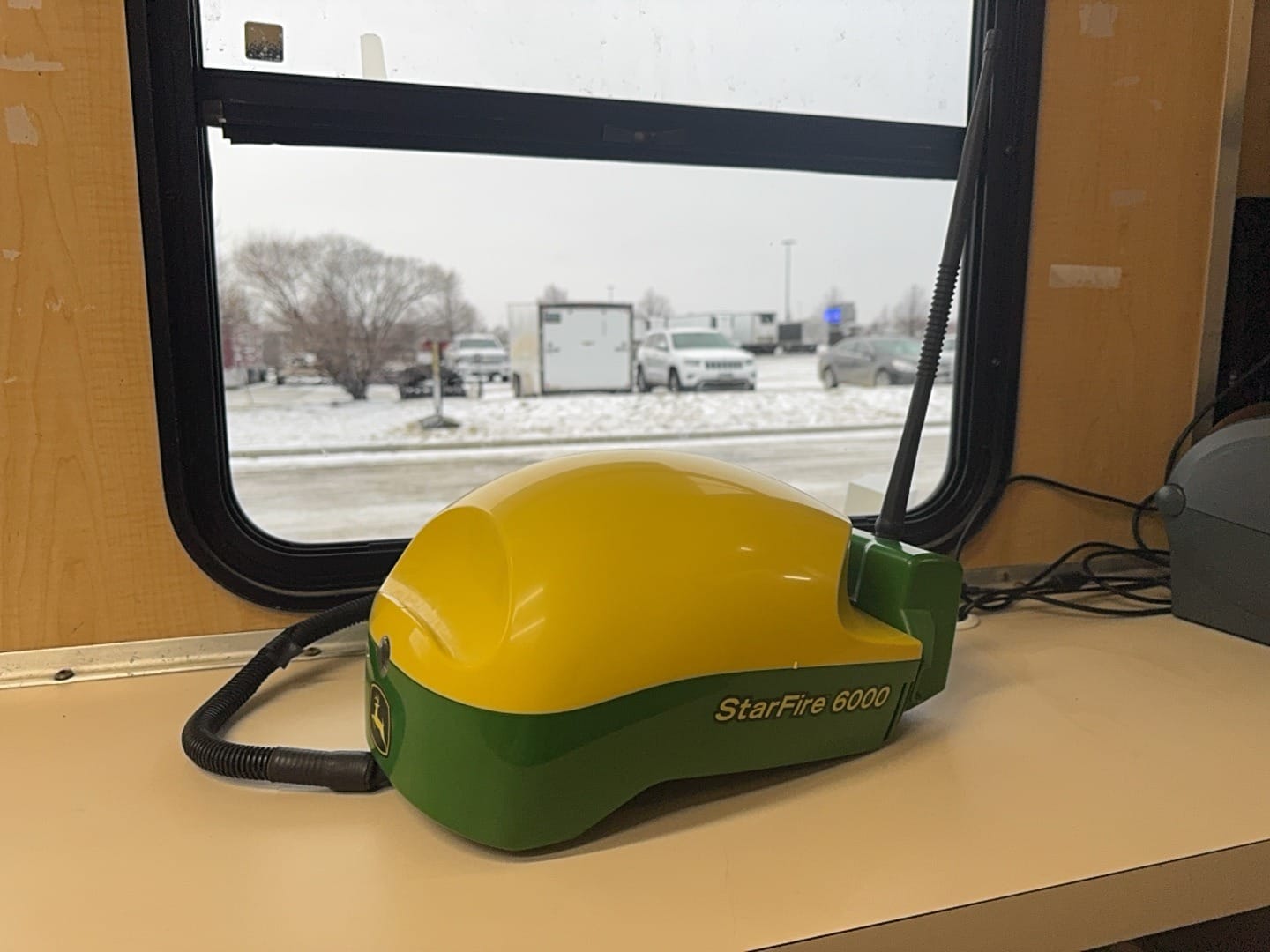 John Deere StarFire 6000 Equipment Image0