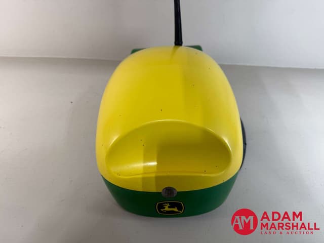 Image of John Deere StarFire 6000 equipment image 2