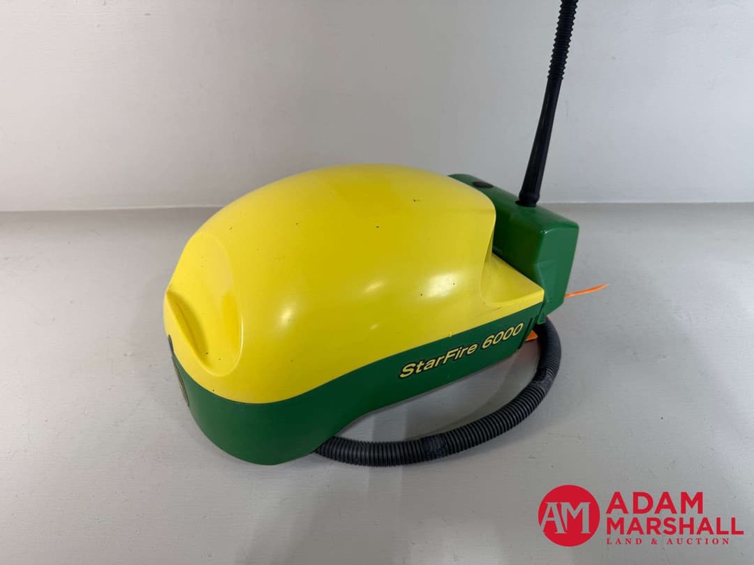 Image of John Deere StarFire 6000 Primary image