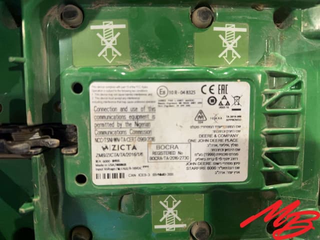 Image of John Deere StarFire 6000 equipment image 4