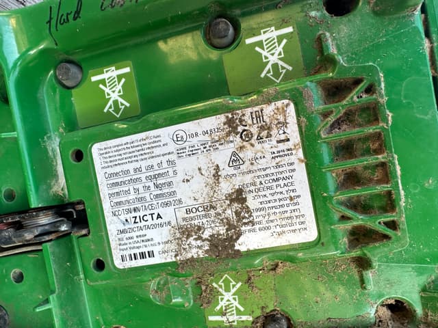 Image of John Deere StarFire 6000 equipment image 4