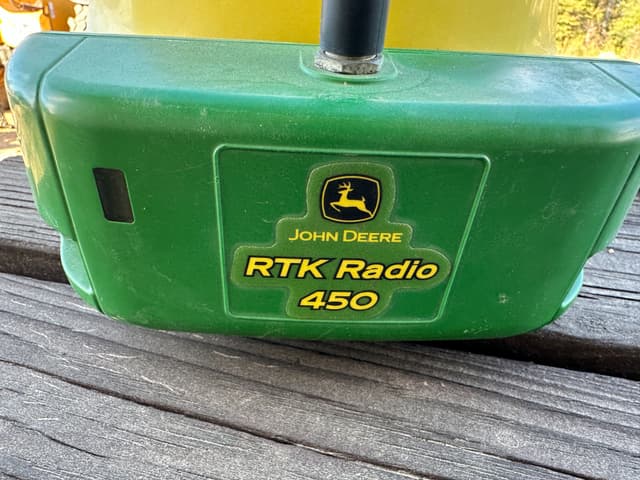 Image of John Deere StarFire 6000 equipment image 3