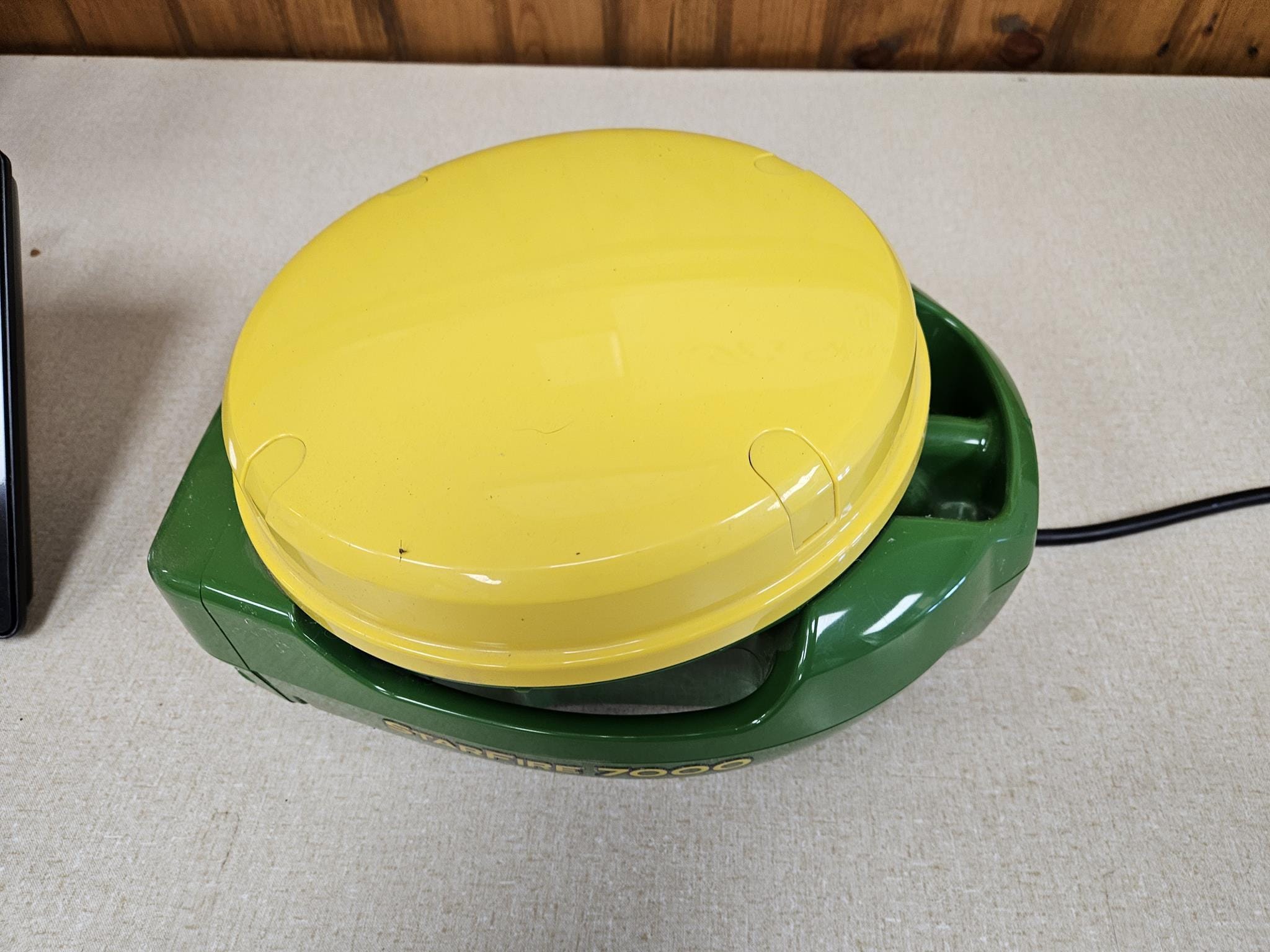 John Deere StarFire 7000 Equipment Image0