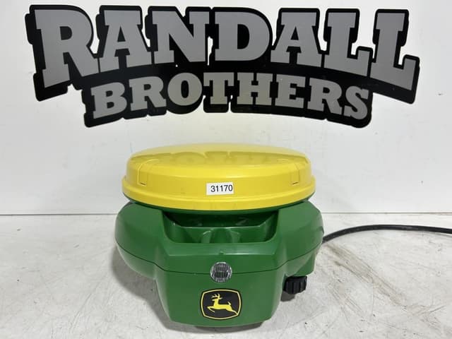 Image of John Deere StarFire 7000 equipment image 1