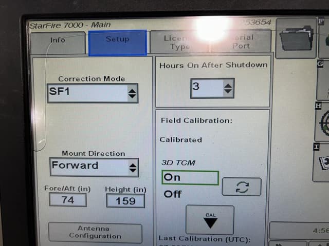 Image of John Deere StarFire 7000 equipment image 4