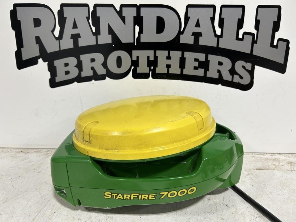 John Deere StarFire 7000 Equipment Image0