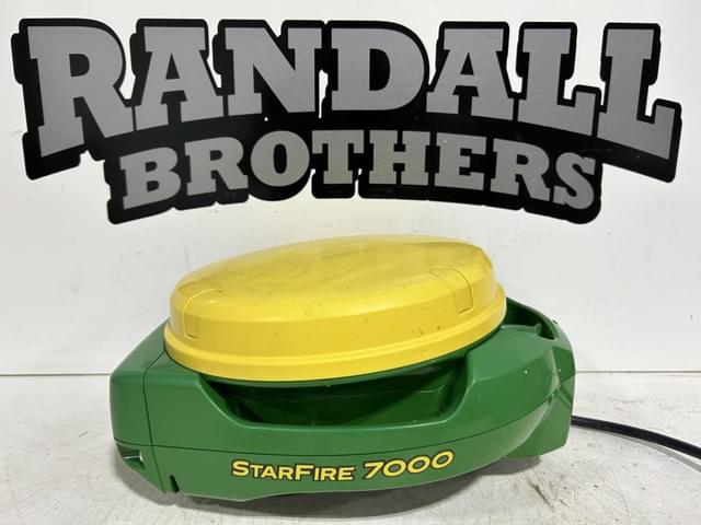 Image of John Deere StarFire 7000 equipment image 1
