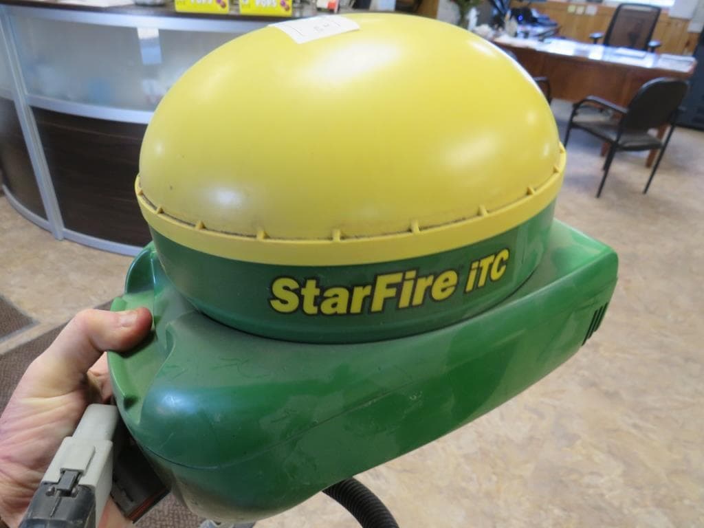 Image of John Deere StarFire iTC Image 1