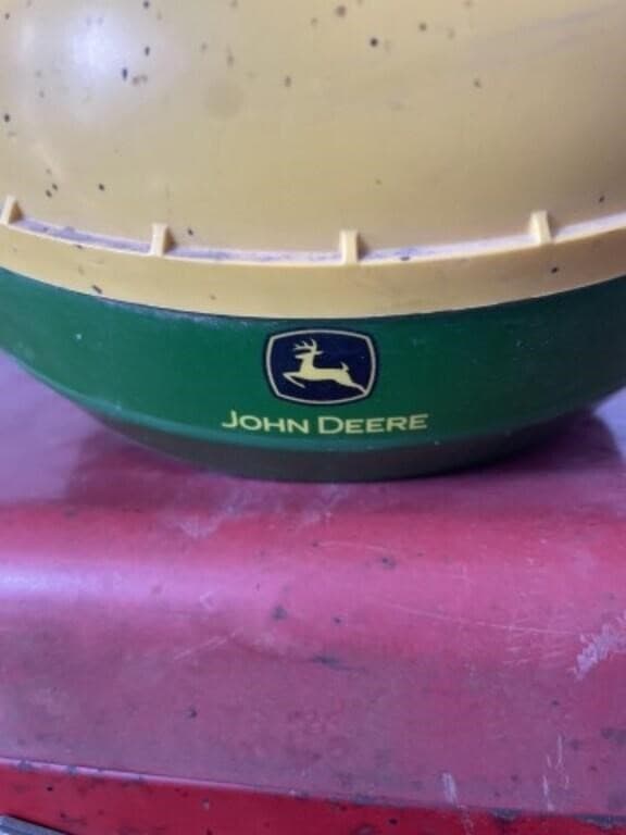 Image of John Deere StarFire iTC equipment image 4