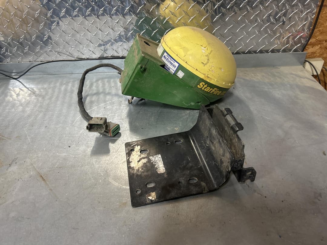 Image of John Deere StarFire iTC Image 1