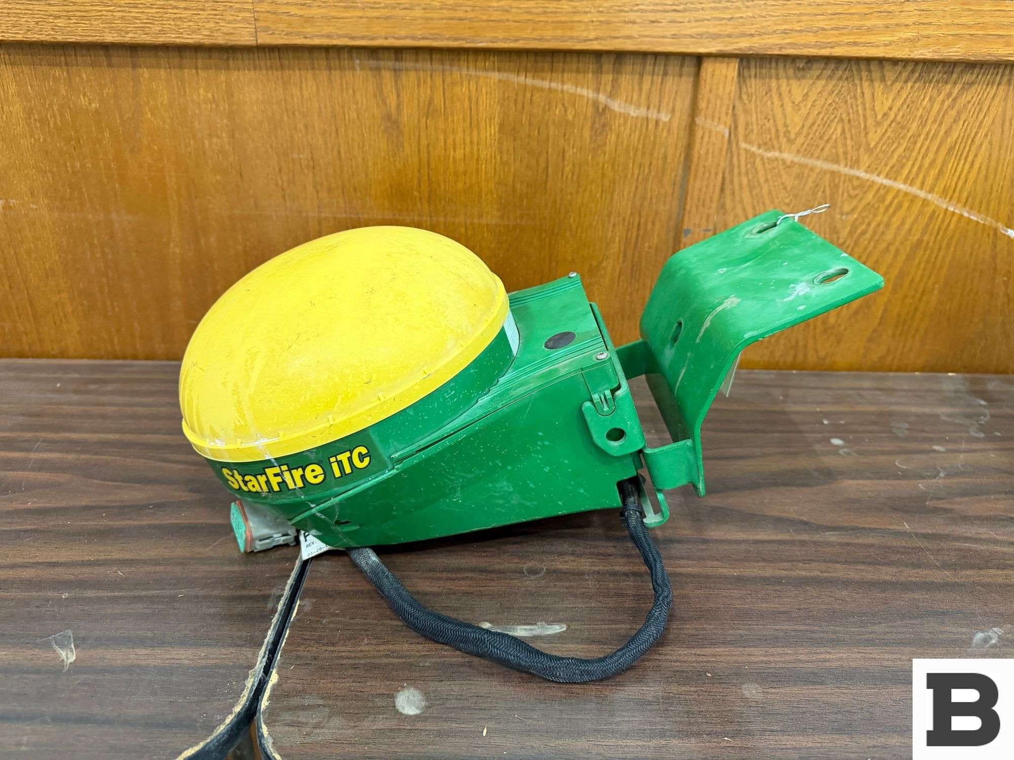 John Deere StarFire iTC Equipment Image0