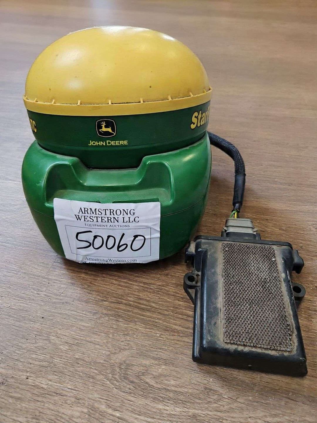 Image of John Deere StarFire iTC Primary Image