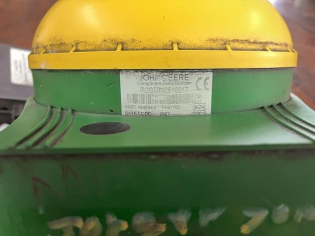 Image of John Deere StarFire iTC equipment image 3