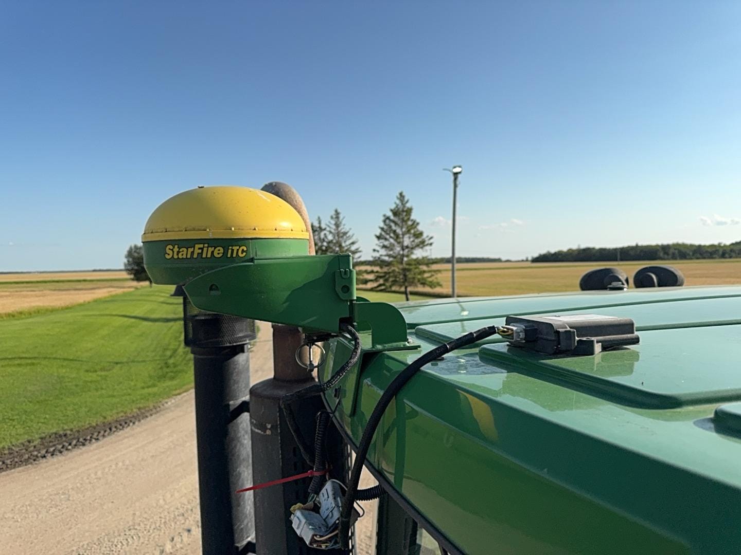 John Deere StarFire iTC Equipment Image0