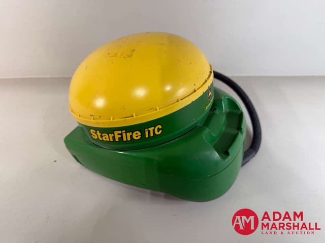 Image of John Deere StarFire iTC equipment image 1