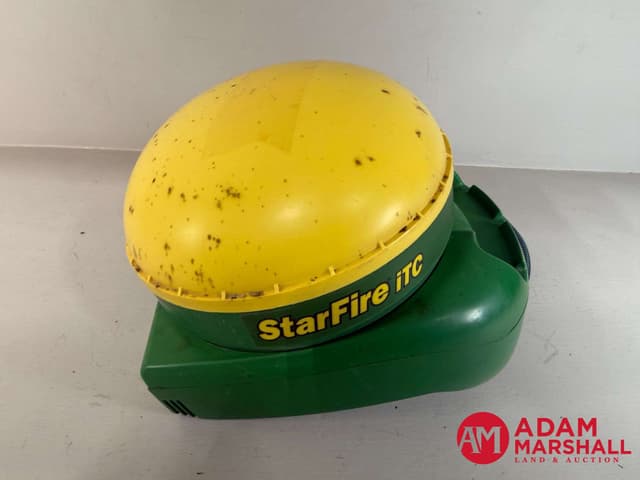 Image of John Deere StarFire iTC equipment image 4