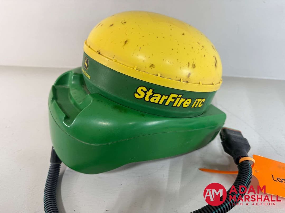 Image of John Deere StarFire iTC Primary image