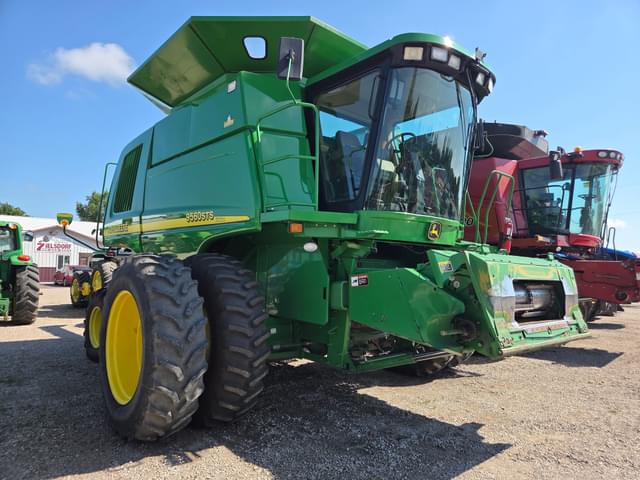 Image of John Deere 9560 STS equipment image 1