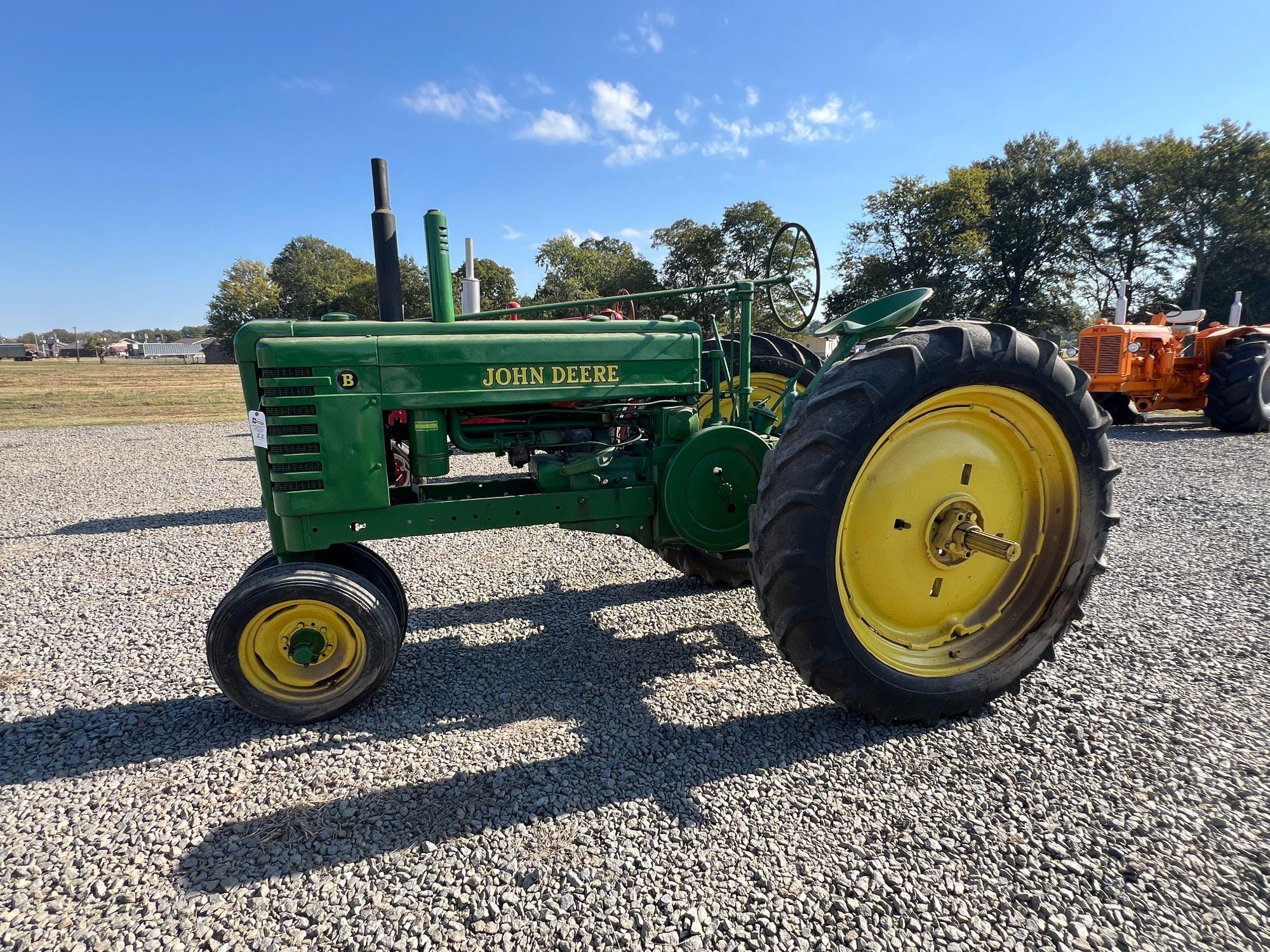 Main image John Deere B