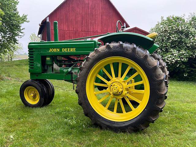 Image of John Deere A equipment image 3