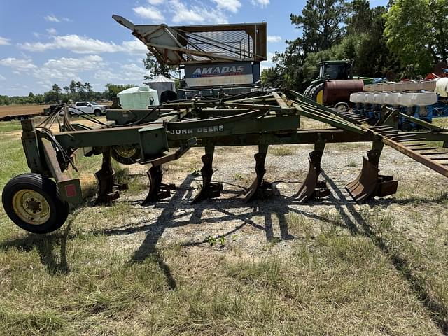 Image of John Deere Undetermined equipment image 3