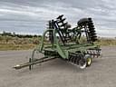 John Deere T0235 Image