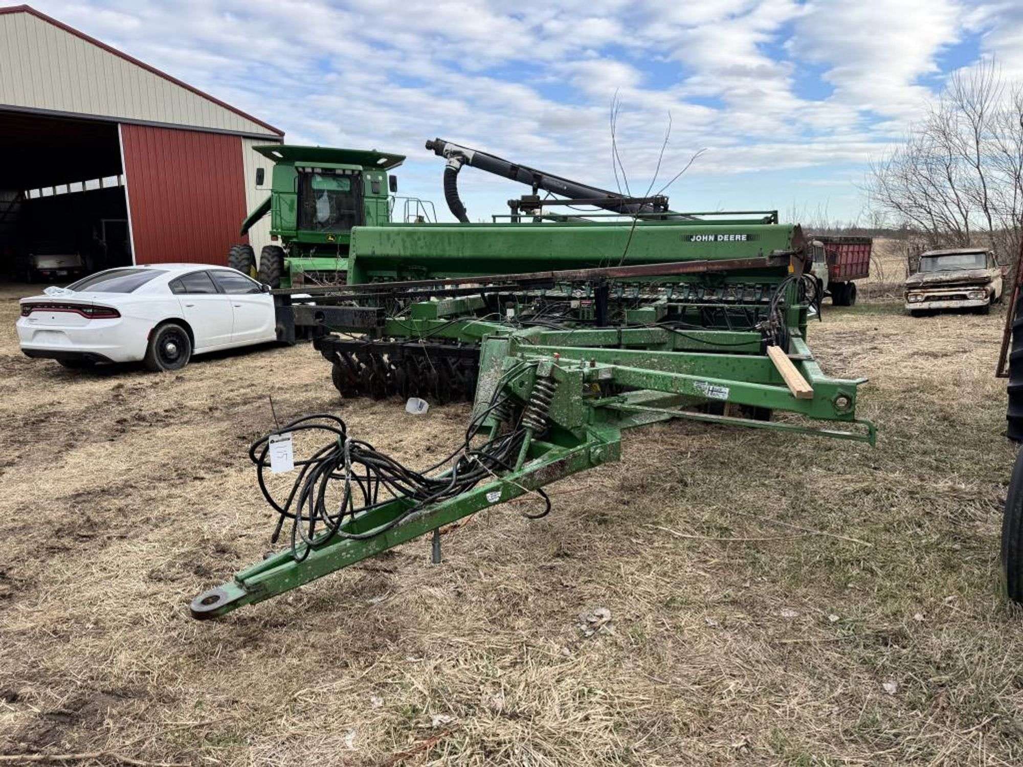 John Deere 750 Equipment Image0