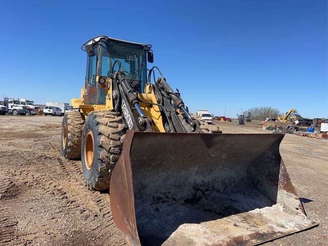 Image of John Deere TC54H equipment image 4